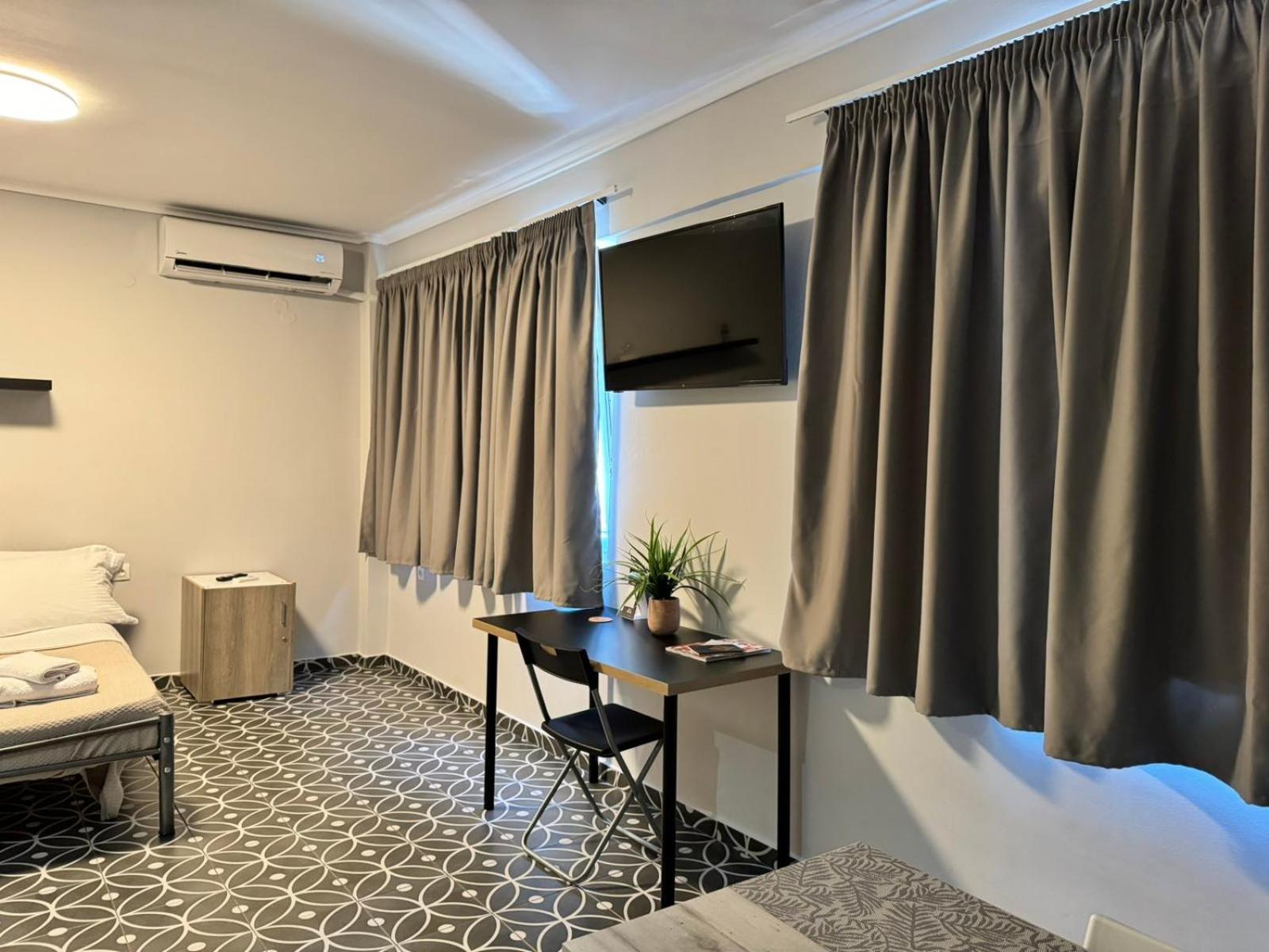 Modiano Studios Center-Your Urban Stay Thessaloníki Exteriör bild